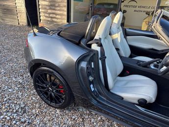 Mazda MX5 2.0 SKYACTIV-G Homura Convertible 2dr Petrol Manual Euro 6 (s/s)