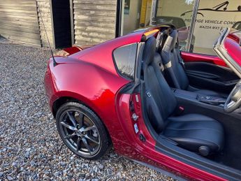 Mazda MX-5 RF 2.0 SKYACTIV-G Sport Nav+ Convertible 2dr Petrol Auto Euro 6 (s/