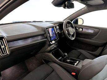 Volvo C40 Recharge 69kWh Ultimate SUV 5dr Electric Auto (231 ps)