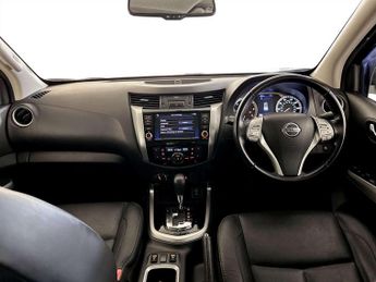 Nissan Navara 2.3 dCi Tekna Pickup Double Cab 4dr Diesel Auto 4WD Euro 6 (190 