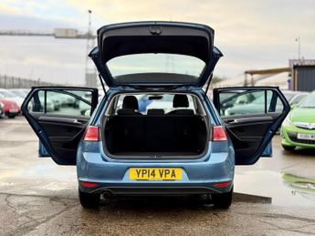 Volkswagen Golf 1.2 TSI BlueMotion Tech S DSG Euro 5 (s/s) 5dr