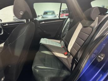 Volkswagen Golf 2.0 TSI BlueMotion Tech R DSG 4Motion Euro 6 (s/s) 5dr