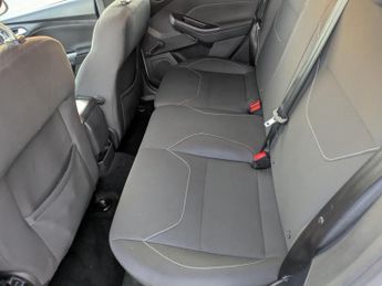 Ford Focus 1.0T EcoBoost Zetec Hatchback 5dr Petrol Auto Euro 6 (s/s) (125 