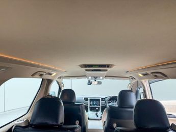 Toyota Vellfire 2.4 HYBRID AUTO 7 SEATS