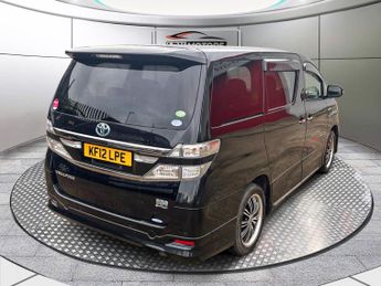 Toyota Vellfire 2.4 HYBRID AUTO 7 SEATS
