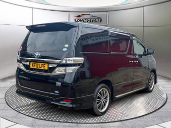 Toyota Vellfire 2.4 HYBRID AUTO 7 SEATS