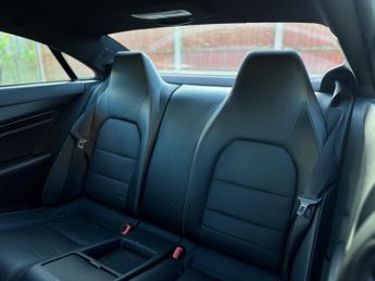 Mercedes-Benz E Class 2.1 E250 CDI AMG Sport G-Tronic+ Euro 5 (s/s) 2dr