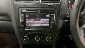 Volkswagen Golf 1.6 TDI SE DSG Euro 5 5dr