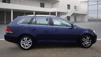 Volkswagen Golf 1.6 TDI SE DSG Euro 5 5dr