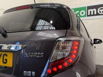 Toyota Yaris 1.5 VVT-h Icon Plus CVT Euro 5 5dr