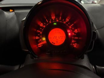 Toyota AYGO 1.0 VVT-i x Euro 6 3dr