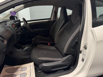 Toyota AYGO 1.0 VVT-i x Euro 6 3dr