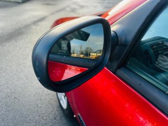 Renault Clio 1.2 Campus Hatchback 3dr Petrol Manual (142 g/km, 60 bhp)