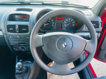 Renault Clio 1.2 Campus Hatchback 3dr Petrol Manual (142 g/km, 60 bhp)