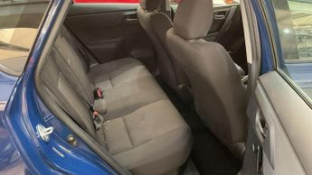 Toyota Auris 1.8 VVT-h Active Hatchback 5dr Petrol Hybrid CVT Euro 6 (s/s) (1