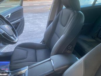 Volvo V60 1.6 D2 SE Powershift Euro 5 (s/s) 5dr