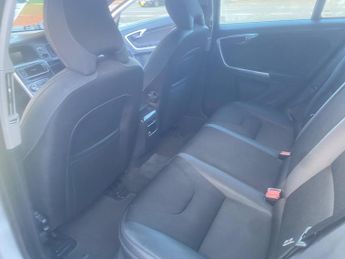 Volvo V60 1.6 D2 SE Powershift Euro 5 (s/s) 5dr