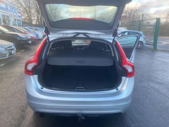 Volvo V60 1.6 D2 SE Powershift Euro 5 (s/s) 5dr
