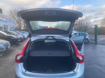 Volvo V60 1.6 D2 SE Powershift Euro 5 (s/s) 5dr