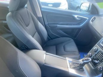 Volvo V60 1.6 D2 SE Powershift Euro 5 (s/s) 5dr