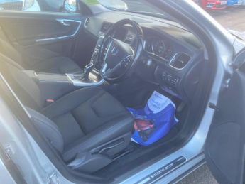 Volvo V60 1.6 D2 SE Powershift Euro 5 (s/s) 5dr