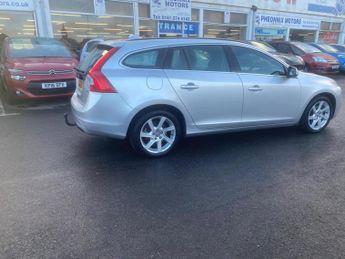 Volvo V60 1.6 D2 SE Powershift Euro 5 (s/s) 5dr