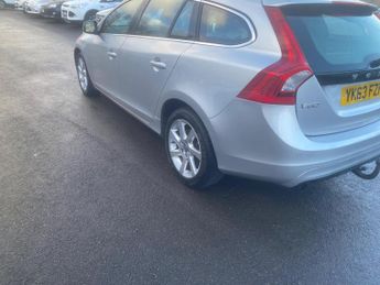 Volvo V60 1.6 D2 SE Powershift Euro 5 (s/s) 5dr