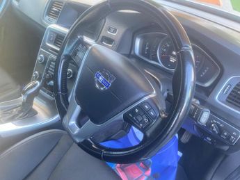 Volvo V60 1.6 D2 SE Powershift Euro 5 (s/s) 5dr