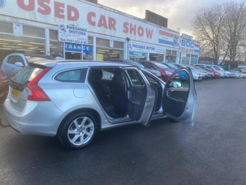 Volvo V60 1.6 D2 SE Powershift Euro 5 (s/s) 5dr