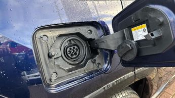 Toyota RAV4 2.5 VVT 18.1kWh GR SPORT CVT 4WD Euro 6 (s/s) 5dr