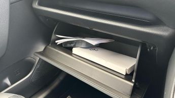 Toyota RAV4 2.5 VVT 18.1kWh GR SPORT CVT 4WD Euro 6 (s/s) 5dr