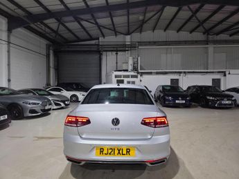 Volkswagen Passat 1.4 TSI 13kWh GTE DSG Euro 6 (s/s) 4dr