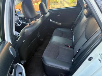 Toyota Prius 1.8 VVT-h CVT Euro 5 (s/s) 5dr