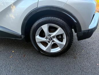 Toyota C-HR 1.8 VVT-h Icon CVT Euro 6 (s/s) 5dr