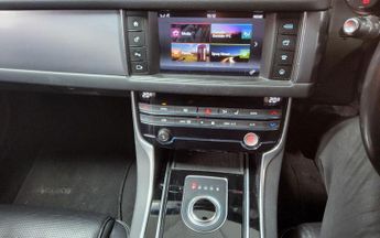 Jaguar XF 2.0d R-Sport Sportbrake Auto Euro 6 (s/s) 5dr