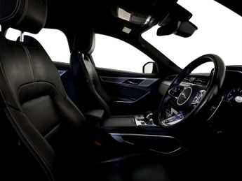 Jaguar F-PACE 2.0 D200 MHEV R-Dynamic S SUV 5dr Diesel Auto AWD Euro 6 (s/s) (