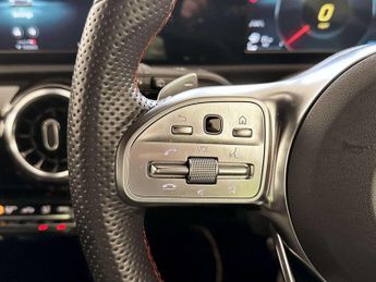 Mercedes-Benz A Class 1.5 A180d AMG Line Hatchback 5dr Diesel 7G-DCT Euro 6 (s/s) (116