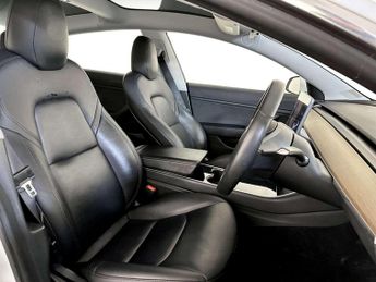Tesla Model 3 Standard Range Plus Saloon 4dr Electric Auto RWD (241 bhp)