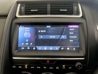 Jaguar E-PACE 2.0 D150 Euro 6 (s/s) 5dr