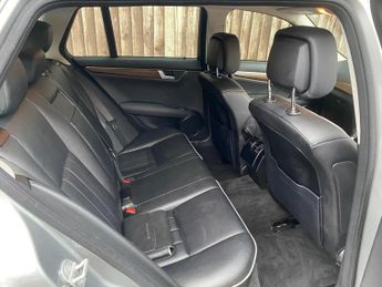 Mercedes-Benz C Class 2.1 C250 CDI BlueEfficiency Elegance G-Tronic+ Euro 5 (s/s) 5dr