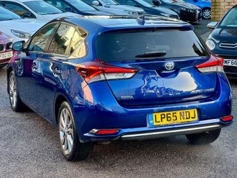 Toyota Auris 1.8 VVT-h Excel CVT Euro 6 (s/s) 5dr (Safety Sense)
