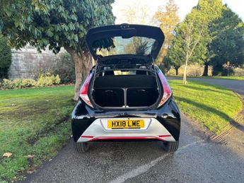 Toyota AYGO 1.0 VVT-i x-press x-shift Euro 6 5dr