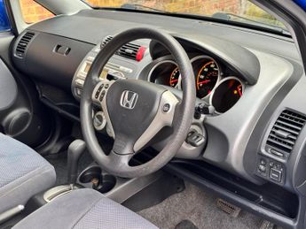 Honda Jazz 1.4 i-DSI SE CVT-7 5dr