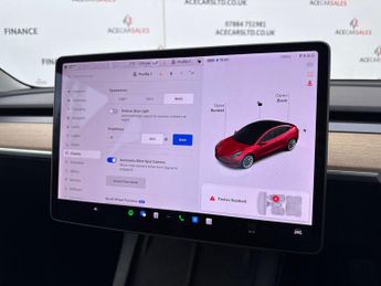 Tesla Model 3 Standard Range Plus Auto RWD 4dr