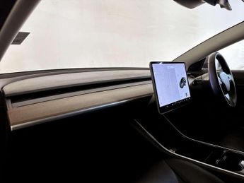 Tesla Model 3 (Dual Motor) Performance Saloon 4dr Electric Auto 4WDE (Performa