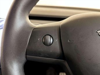 Tesla Model 3 (Dual Motor) Performance Saloon 4dr Electric Auto 4WDE (Performa