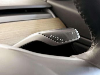 Tesla Model 3 (Dual Motor) Performance Saloon 4dr Electric Auto 4WDE (Performa