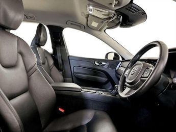 Volvo XC60 2.0 T5 Momentum SUV 5dr Petrol Auto AWD Euro 6 (s/s) (250 ps)