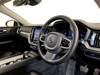 Volvo S60 2.0 B5 MHEV R-Design Saloon 4dr Petrol Hybrid Auto Euro 6 (s/s) 