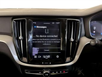 Volvo S60 2.0 B5 MHEV R-Design Saloon 4dr Petrol Hybrid Auto Euro 6 (s/s) 